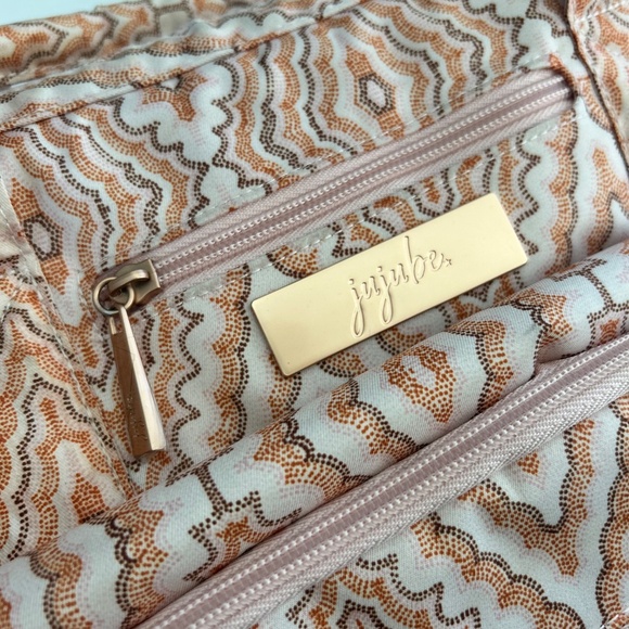 Jujube diaper bag - Picture 2 of 5